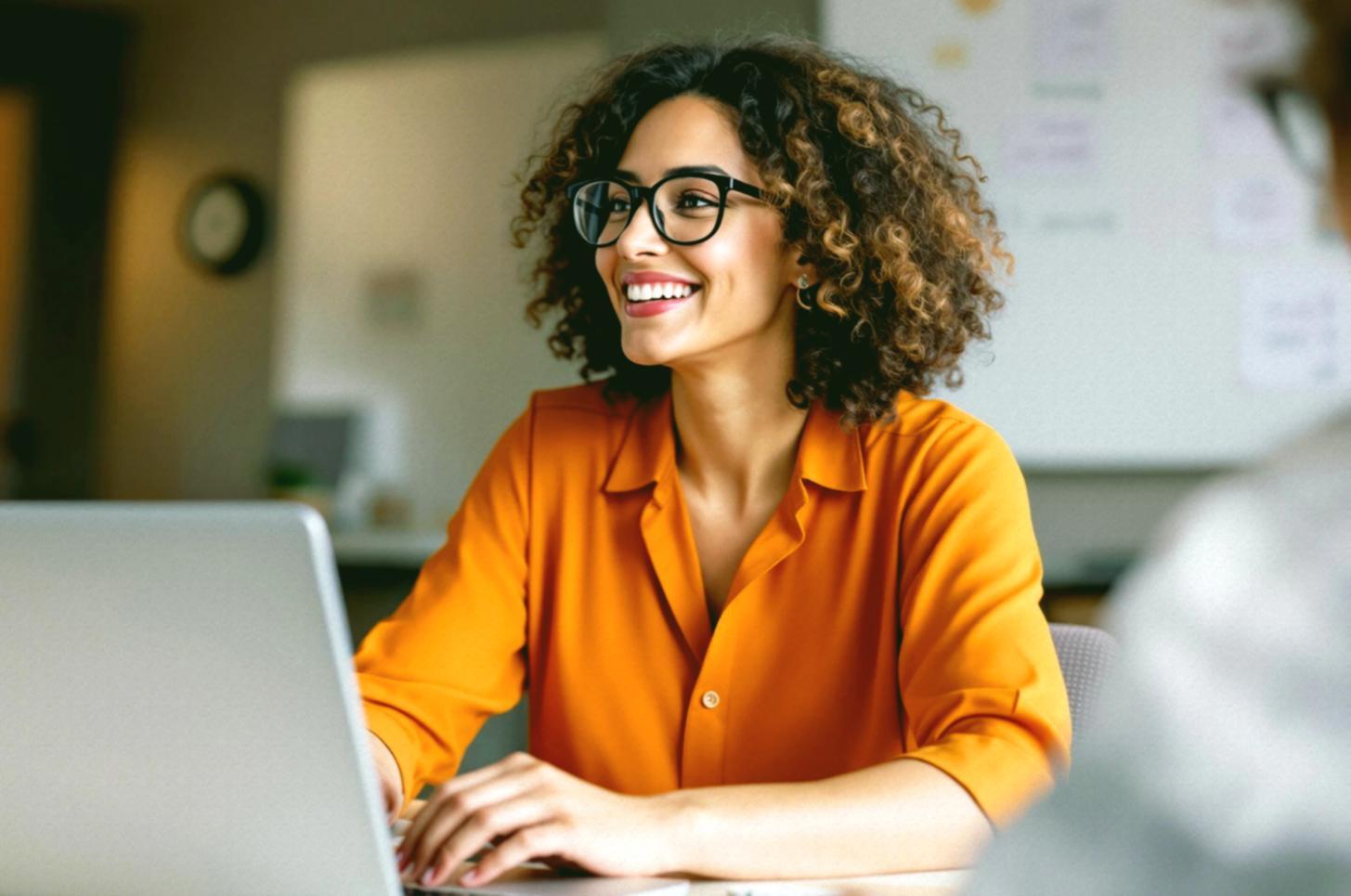 Revisión de múltiplos de valoración y benchmarks sectoriales